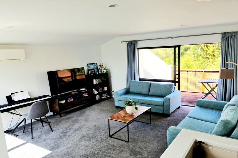 Photo of property in 4/262 Onewa Road, Birkenhead, Auckland, 0626