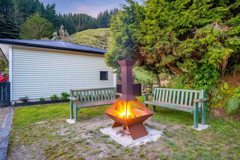 Photo of property in 718 Moonshine Hill Road, Moonshine Valley, Porirua, 5381