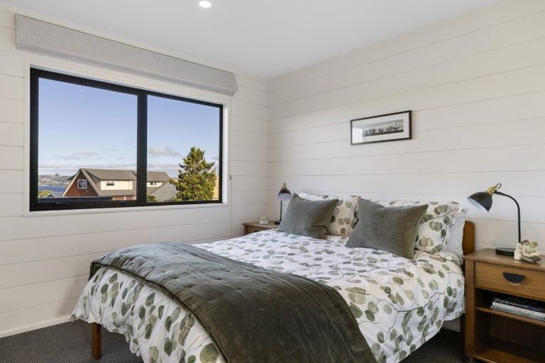 Photo of property in 1/12 Golders Place, Richmond Heights, Taupo, 3330