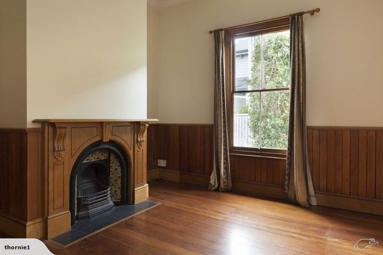 Photo of property in 32 Bellevue Road, Mount Eden, Auckland, 1024