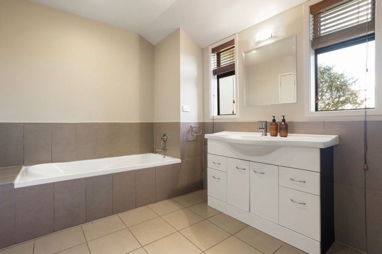 Photo of property in 317b Inglefield Street, Pirongia, Te Awamutu, 3876