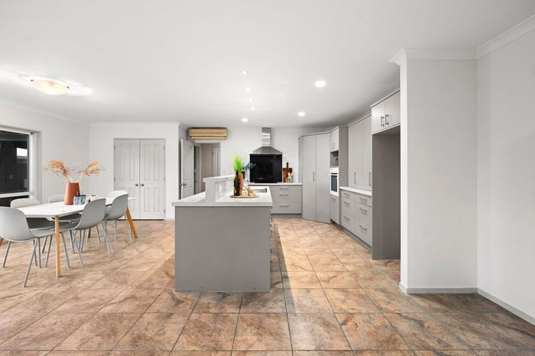 Photo of property in 3 Cherie Close, Rototuna, Hamilton, 3210