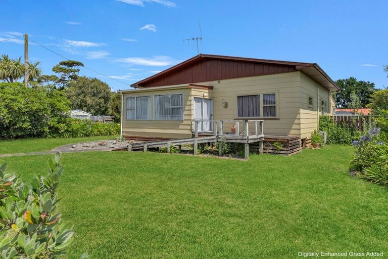 Photo of property in 6 Dundas Road, Sanson, 4817