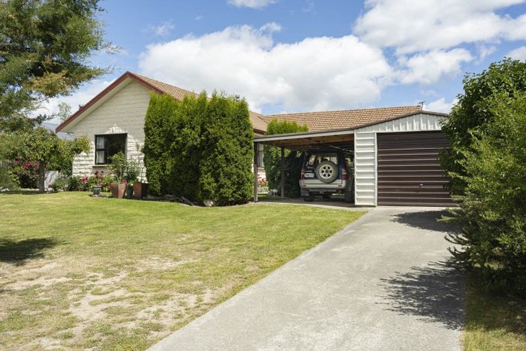 Photo of property in 47 Black Peak Road, Omarama, 9412