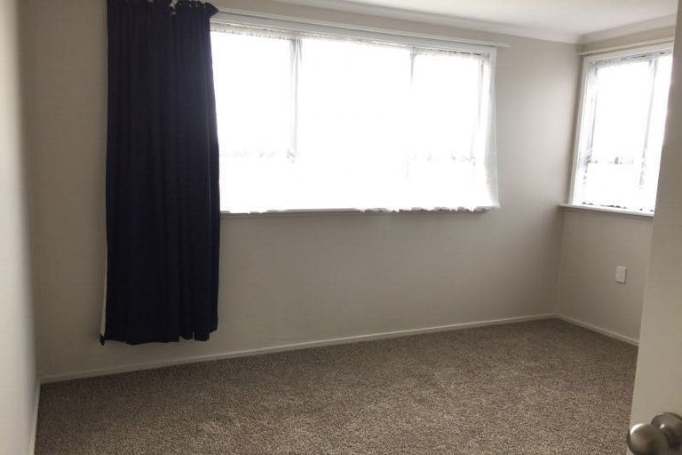 Photo of property in 415 Carrington Street, Upper Vogeltown, New Plymouth, 4310