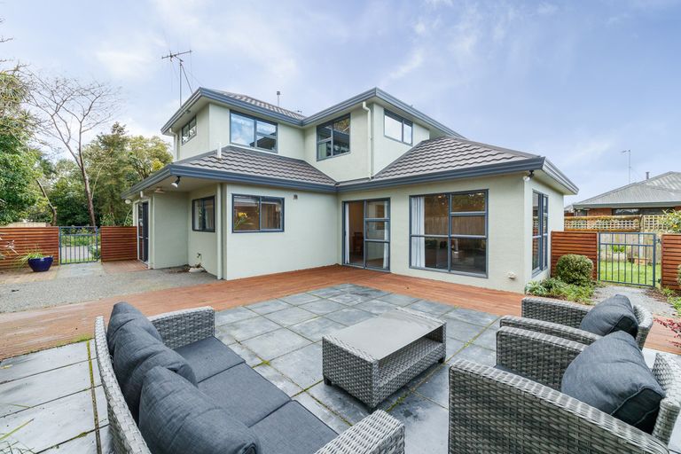 Photo of property in 9 Scandia Court, Hokowhitu, Palmerston North, 4410