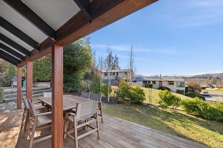 Photo of property in 10 Bills Way, Wanaka, 9305