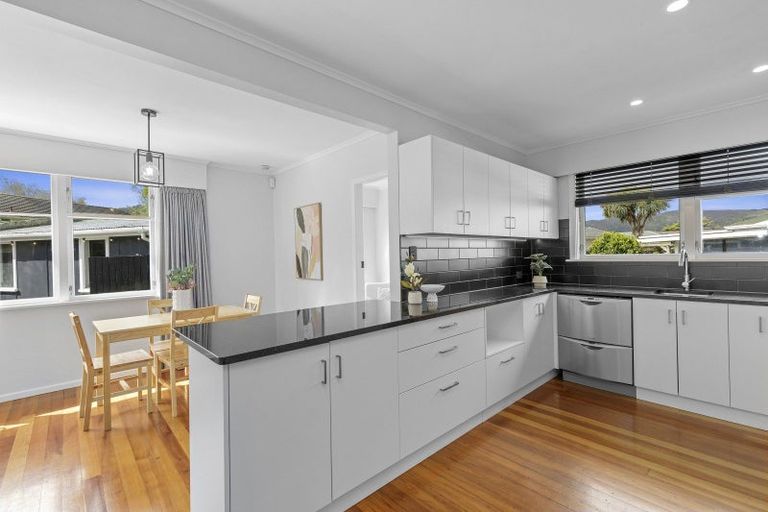 Photo of property in 74 Garden Road, Avalon, Lower Hutt, 5011