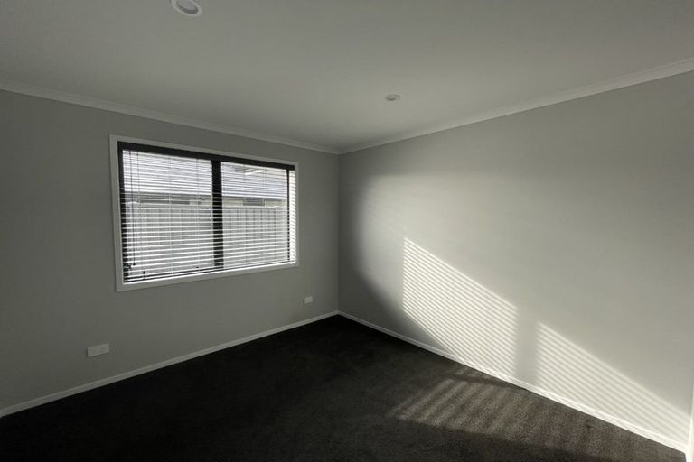 Photo of property in 72 Tabraham Crescent, Pyes Pa, Tauranga, 3112