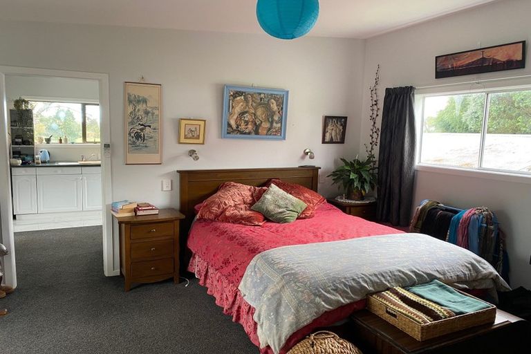 Photo of property in 169 Ringawhati Road, Otaki, 5583