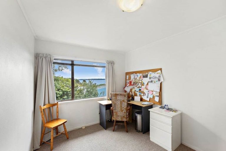 Photo of property in 1299 Whangaparaoa Road, Army Bay, Whangaparaoa, 0930