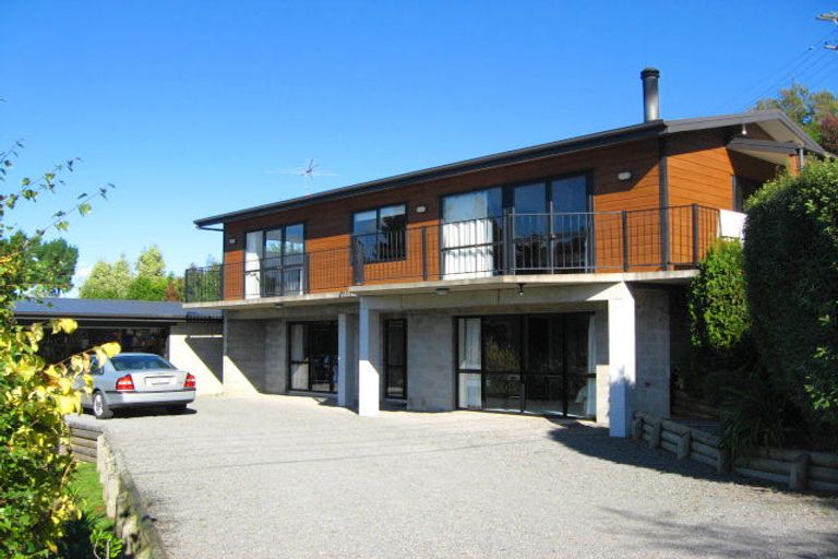 Photo of property in 2 Cholmondeley Lane, Governors Bay, Lyttelton, 8971