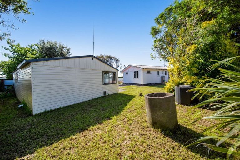Photo of property in 65 Turuturu Road, Hawera, 4610