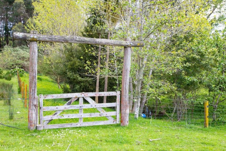 Photo of property in 148 Adelaide Road, Dannevirke, 4930