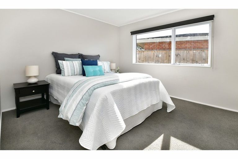 Photo of property in 34a Lakeside Drive, Orewa, 0931