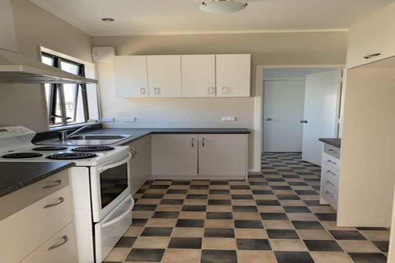 Photo of property in 16 Sayer Street, Frankton, Hamilton, 3204