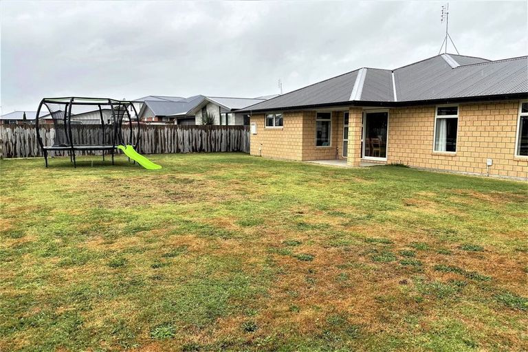 Photo of property in 2 Cicada Place, Kihikihi, Te Awamutu, 3800