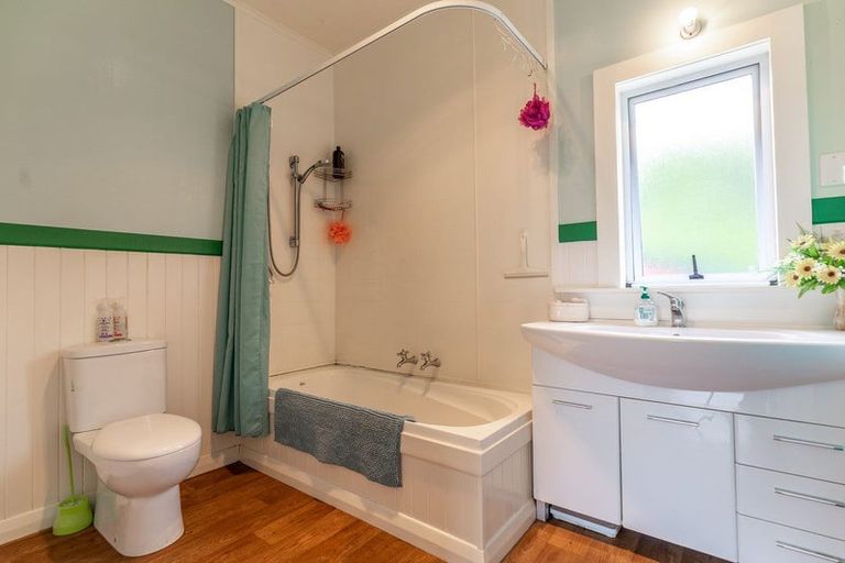 Photo of property in 5 Ensor Place, Tirau, 3410