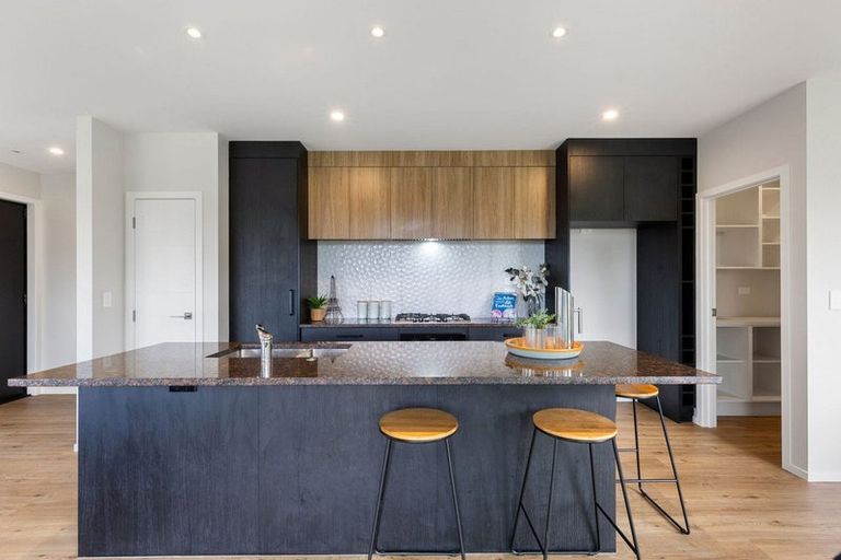 Photo of property in 2 Te Ia Terrace, Cambridge, 3434