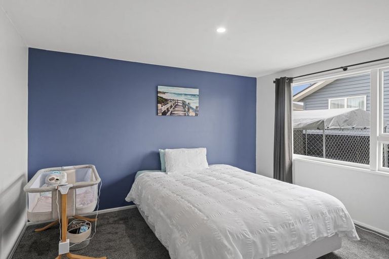 Photo of property in 2/118a Baker Street, New Brighton, Christchurch, 8083