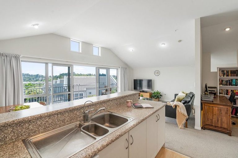 Photo of property in 19 Brodie Place, Bethlehem, Tauranga, 3110