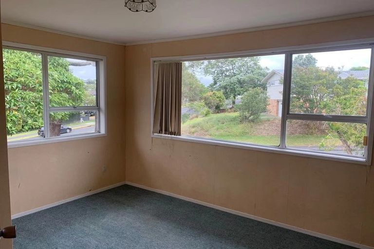 Photo of property in 1 Redcoat Place, Cockle Bay, Auckland, 2014