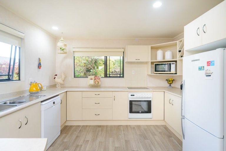 Photo of property in 22 Madison Avenue, Milson, Palmerston North, 4414