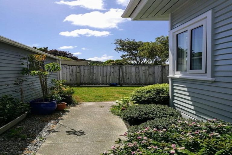Photo of property in 14c Sharpe Crescent, Wainuiomata, Lower Hutt, 5014