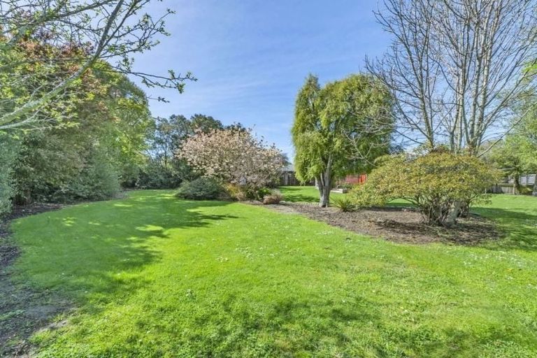 Photo of property in 27 Carston Street, Leeston, 7632