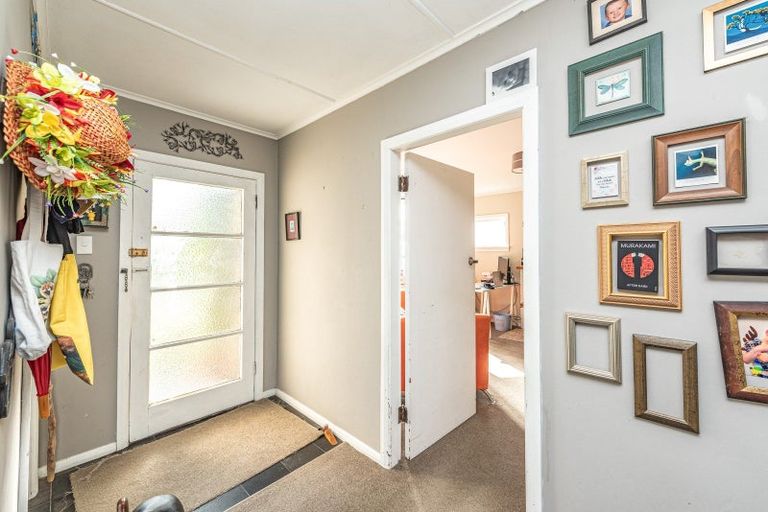 Photo of property in 7 Roberts Avenue, Aramoho, Whanganui, 4500