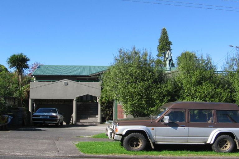 Photo of property in 47 Brandon Road, Glen Eden, Auckland, 0602