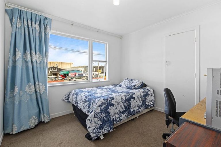 Photo of property in 210 Archers Road, Glenfield, Auckland, 0629
