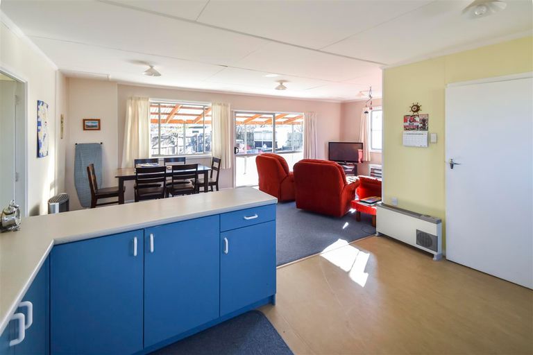 Photo of property in 14 Mackenzie Drive, Twizel, 7901