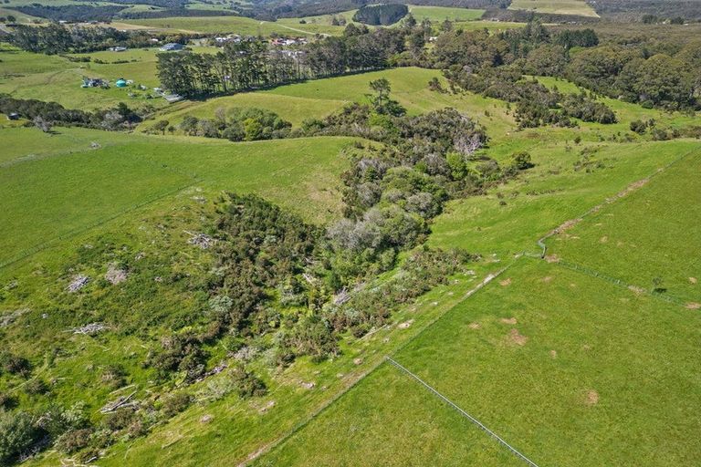Photo of property in 105 Pairatahi Road, Kaingaroa, Kaitaia, 0483