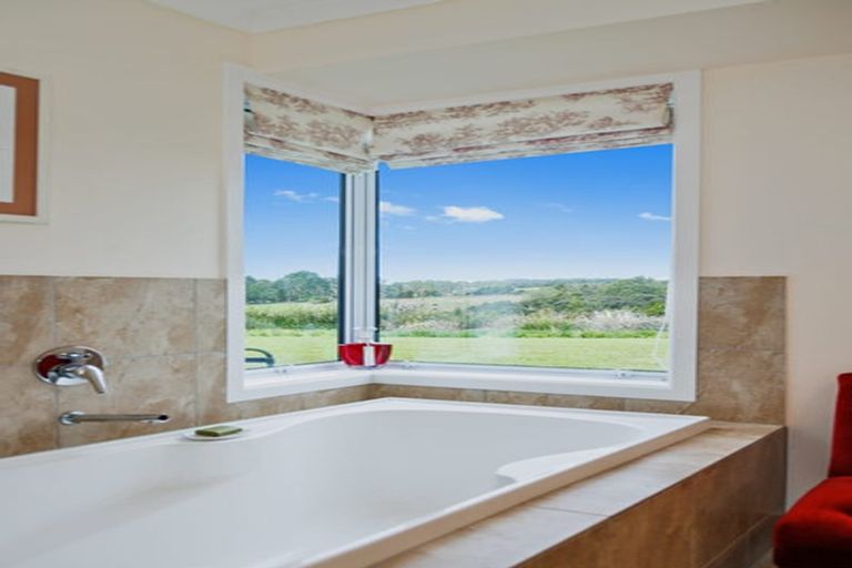 Photo of property in 158 Anderson Road, Matakana, Warkworth, 0985