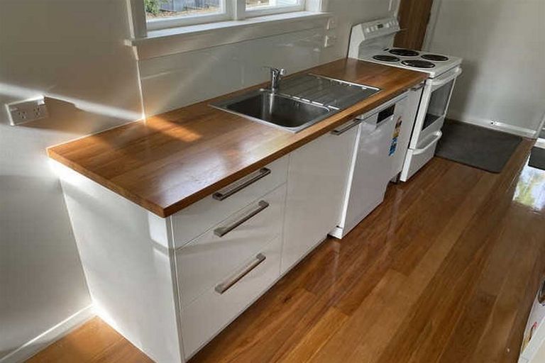 Photo of property in 9 Paeroa Street, Riccarton, Christchurch, 8041