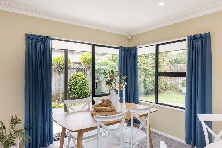 Photo of property in 15a Phoenix Avenue, Hokowhitu, Palmerston North, 4410