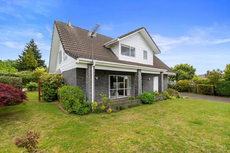 Photo of property in 2 Judith Place, Owhata, Rotorua, 3010