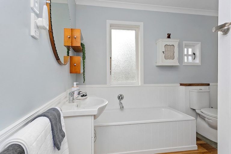 Photo of property in 28 Campbell Street, Leamington, Cambridge, 3432