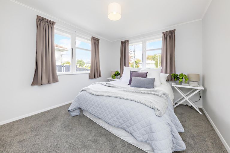 Photo of property in 21 Gilbert Road, Otara, Auckland, 2023