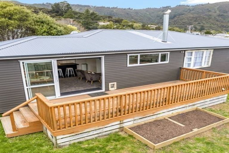 Photo of property in 21a Rimu Street, Naenae, Lower Hutt, 5011