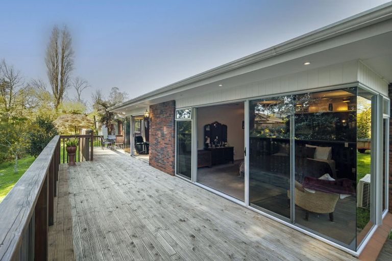 Photo of property in 11a La Trobe Place, Utuhina, Rotorua, 3015