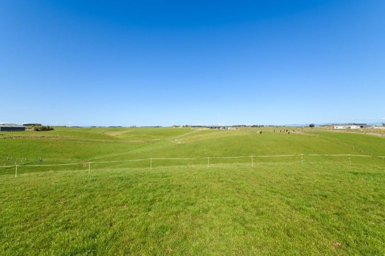 Photo of property in 106 Cemetery Road, Sanson, Palmerston North, 4479