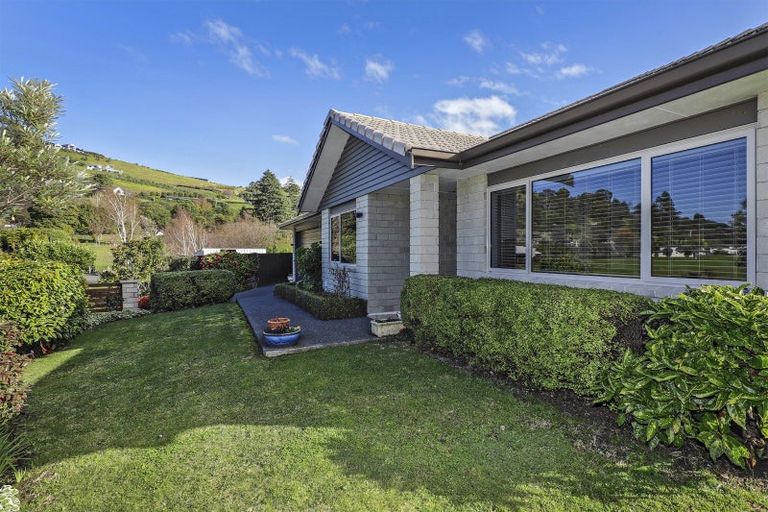 Photo of property in 3 Flers Place, Taradale, Napier, 4112