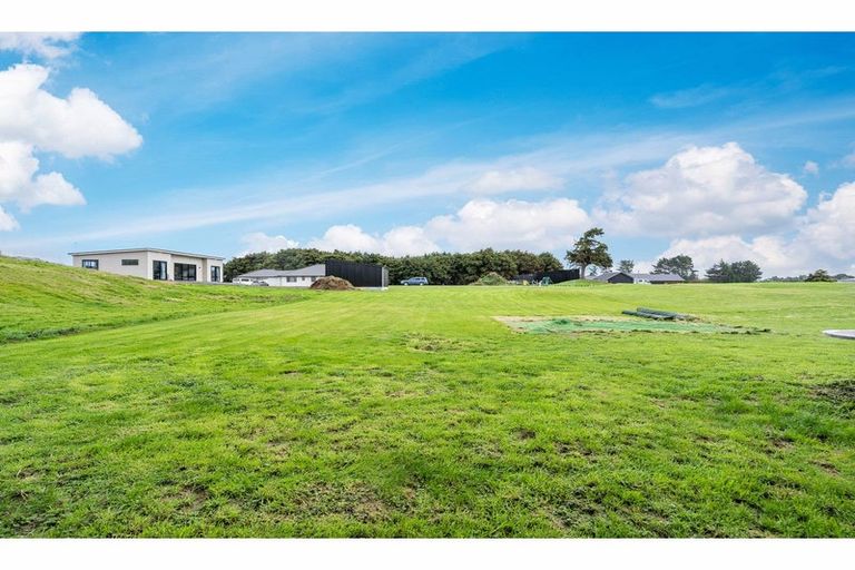 Photo of property in 87 Blairlogie Close, Otatara, 9879