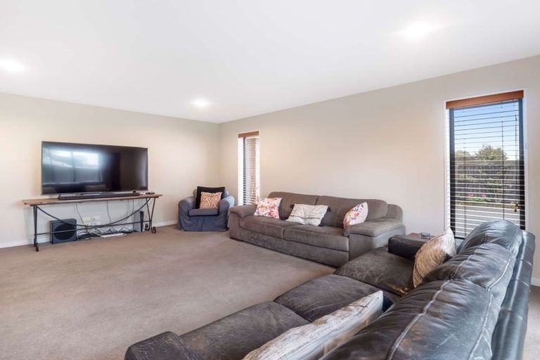 Photo of property in 34 Marlowe Place, Rolleston, 7614