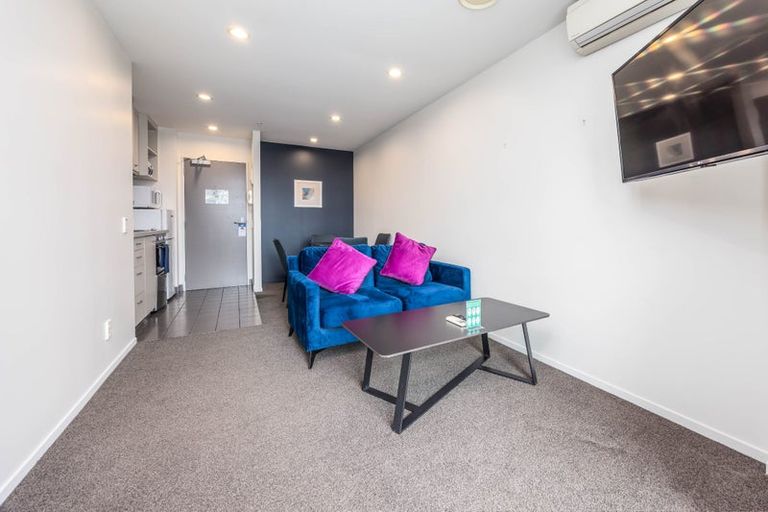 Photo of property in Proximity Apartments, 405/17 Osterley Way, Manukau, Auckland, 2104