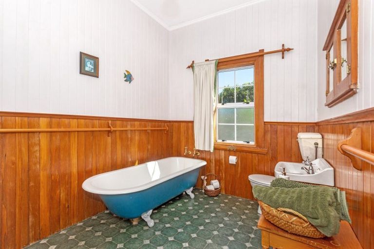 Photo of property in 4 Gordon Street, Mangapapa, Gisborne, 4010