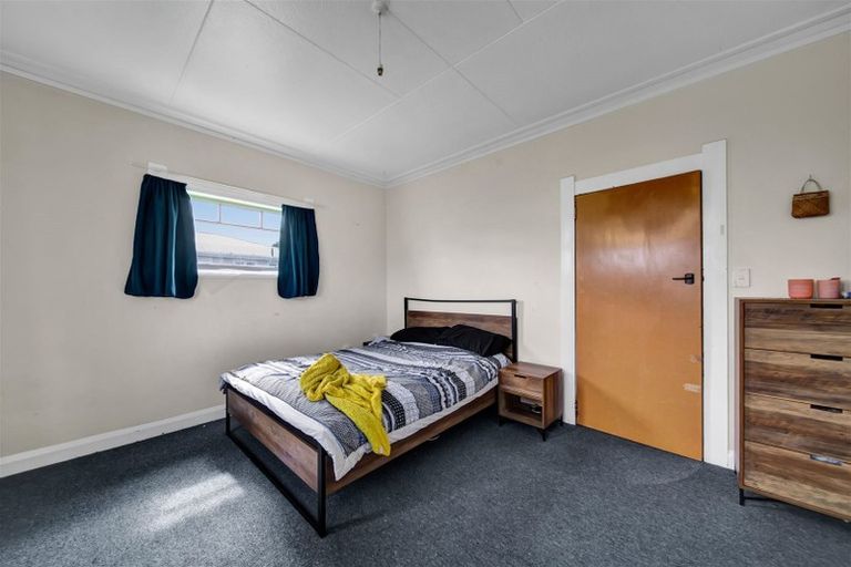 Photo of property in 50 Collins Street, Hawera, 4610