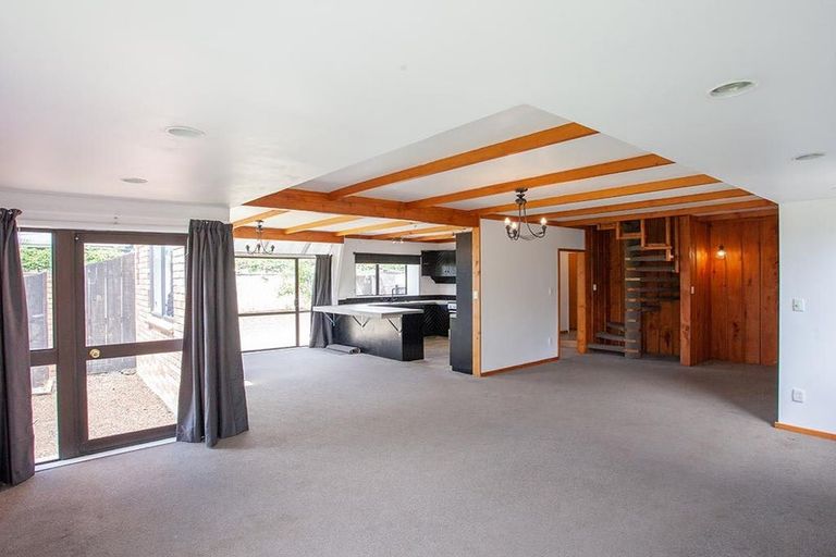 Photo of property in 44 Park Lane, Waitara, 4320
